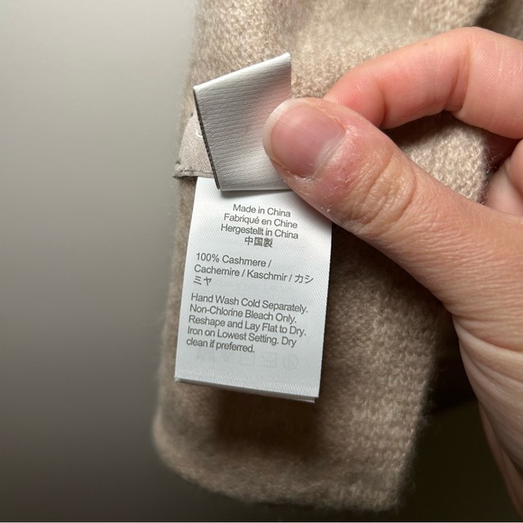 J. Crew Cashmere Wrap Scarf One Size NEW - Picture 4 of 7